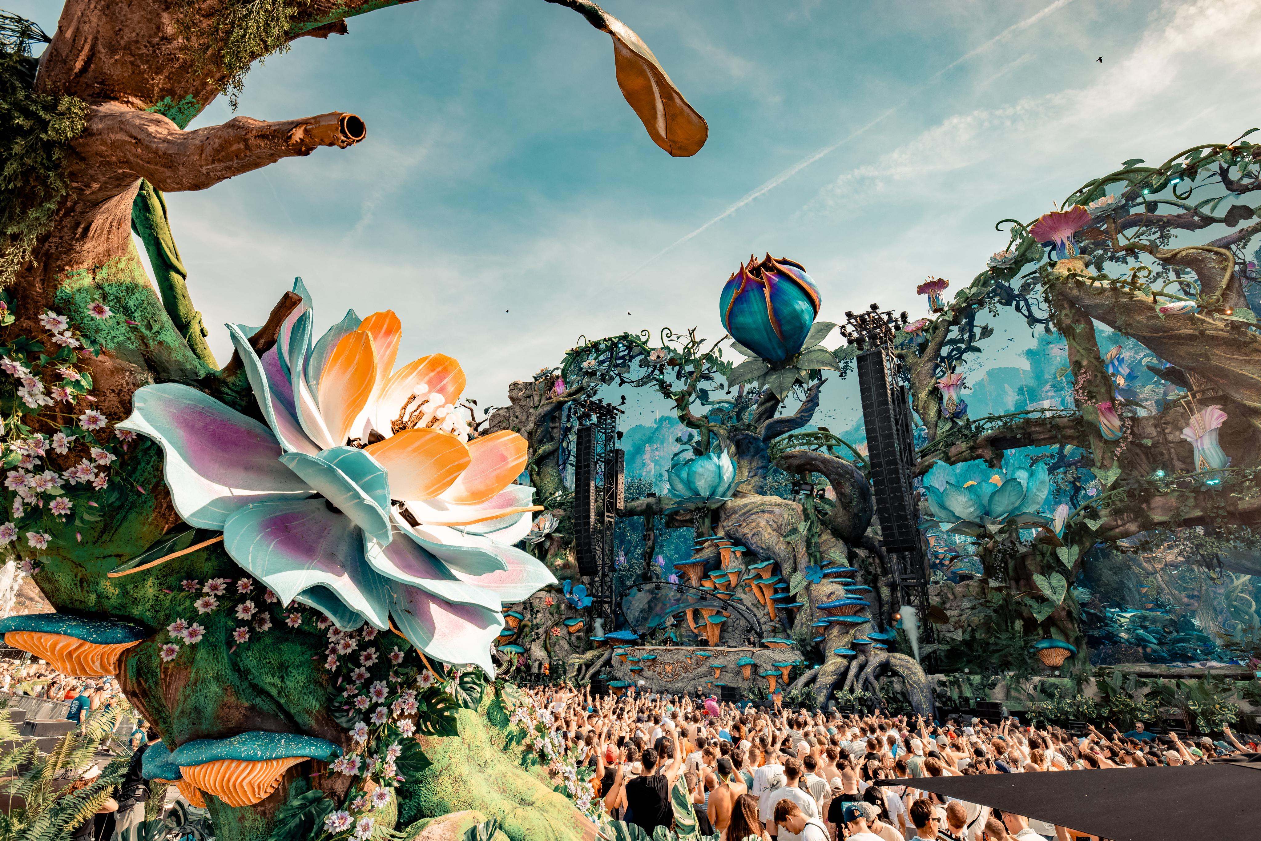 TOMORROWLAND - Tomorrowland ブラウザ Tomorrowland Brasil 2025 will revolve around 'LIFE', a story
