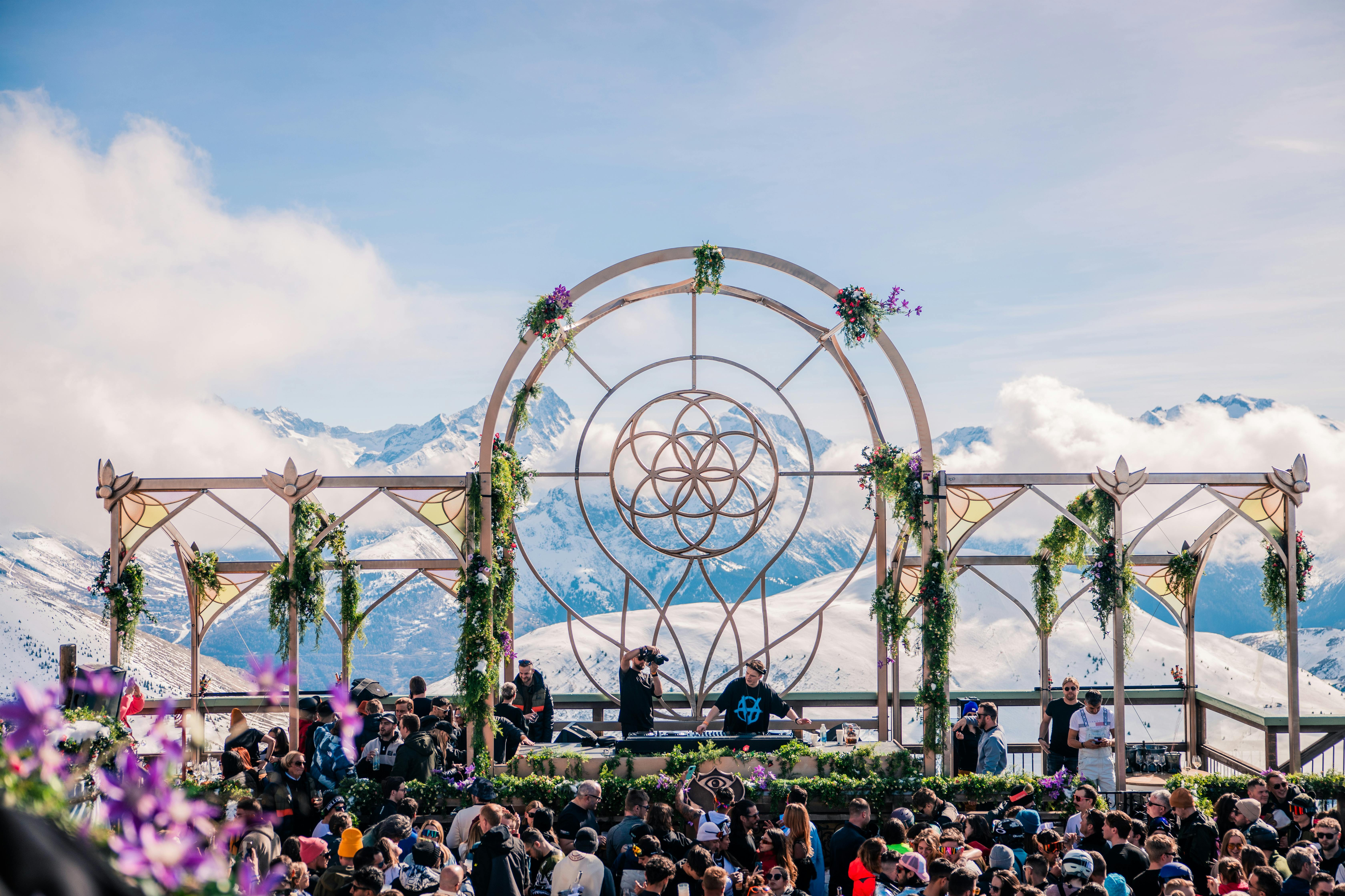 Winter stage