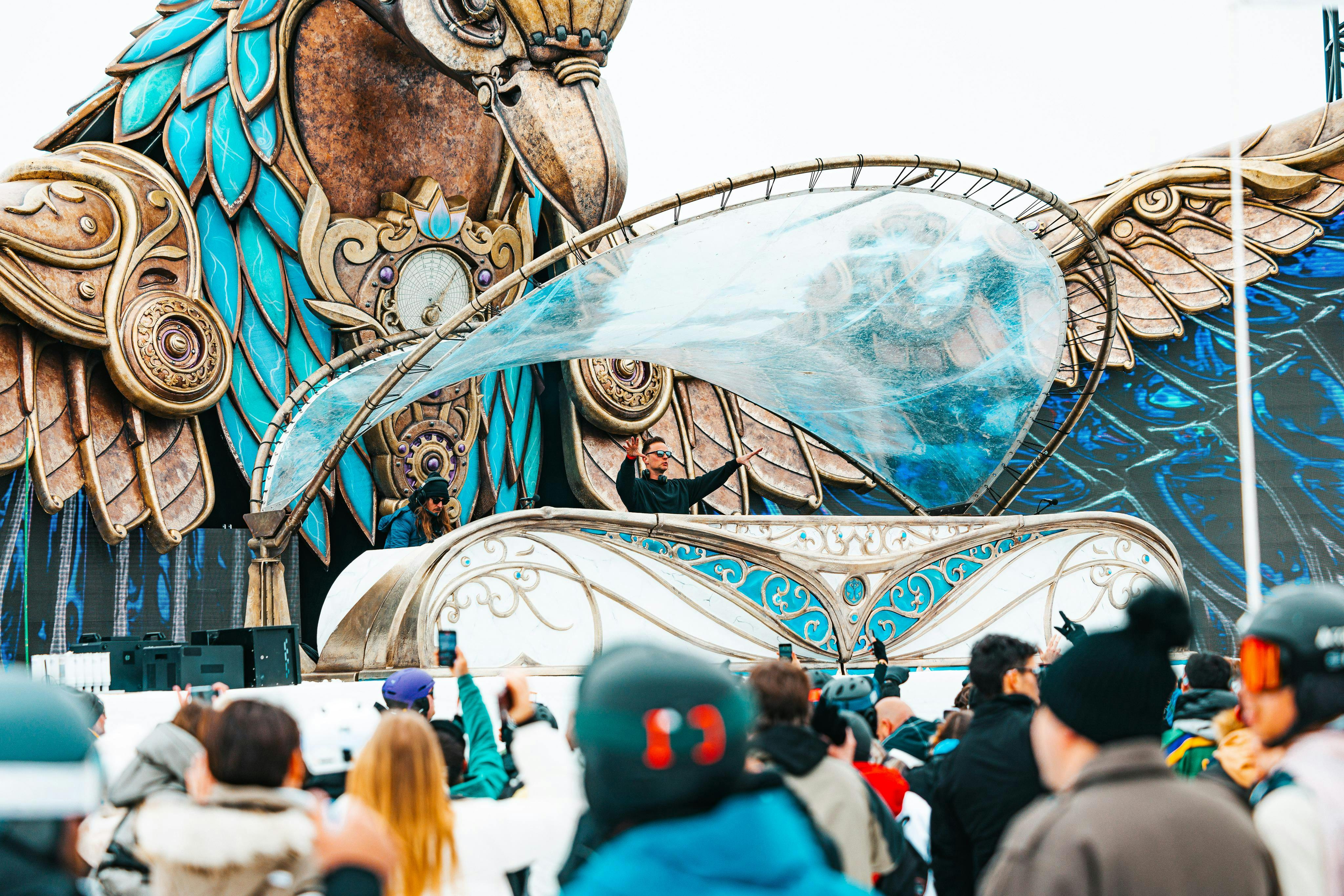 YvesV at the Crystal Garden